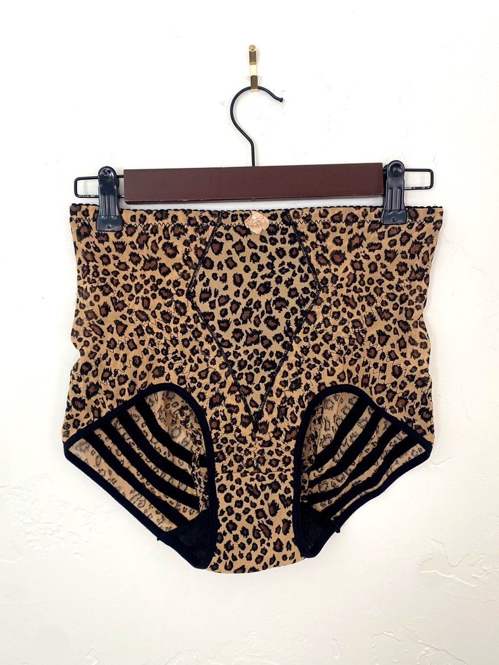Cheetah Print High-Waist Shaping Briefs Size XL/8 Animal Print Shapewear Panties